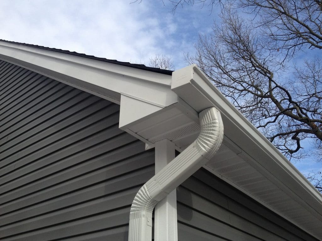 Seamless Gutters 1024x768 1